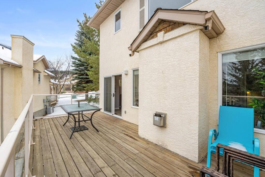 Holiday home R&r Relaxation Ridge, Private Hot Tub, Spacious Radium Hot Springs